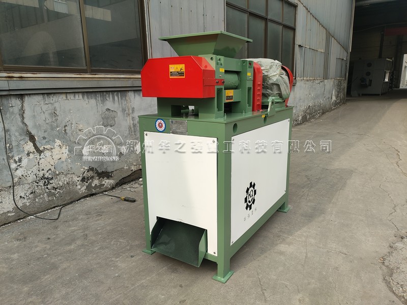 對輥擠壓造粒機.jpg